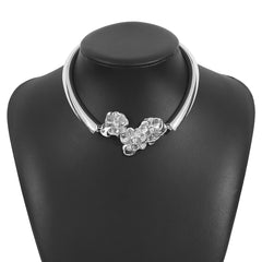 floral sculpted choker necklace – AURELIA