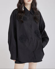 Relaxed fit shirt with floral embroidery - Elkura