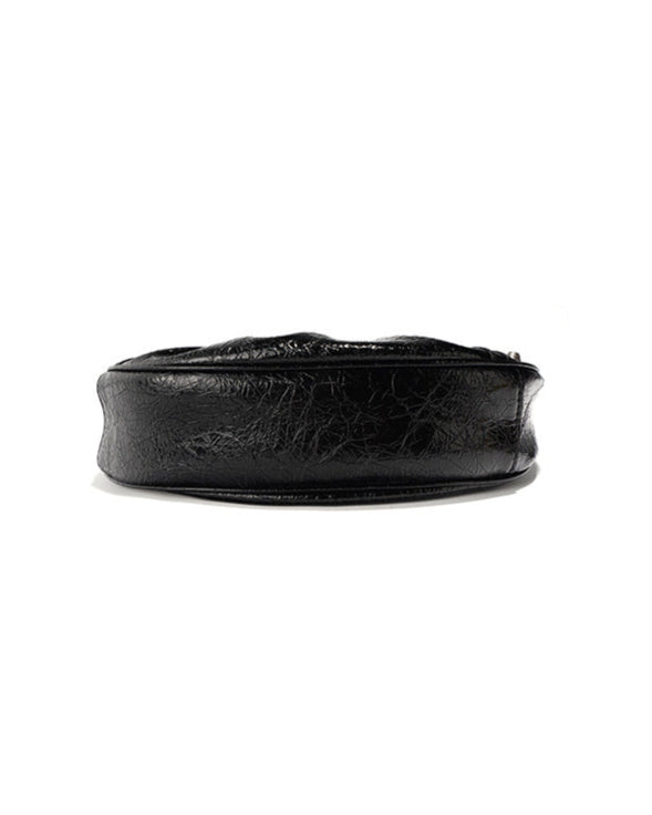 ruched shoulder bag with heart-shaped charm - ASTRIDY