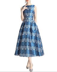 Sleeveless A-line dress with geometric pattern - SOFINA