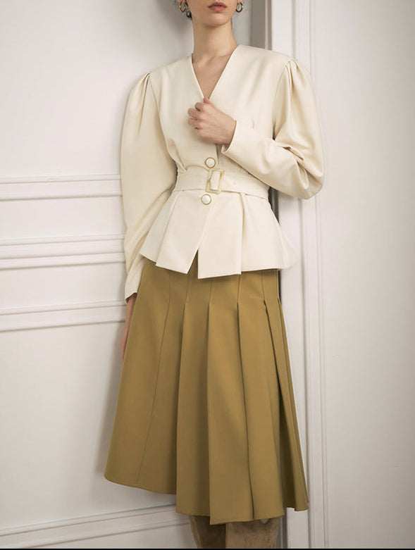 High-waisted A-line skirt with soft pleats – Nitlu