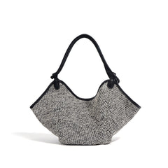 woven crescent tote bag with contrast trim – MARA
