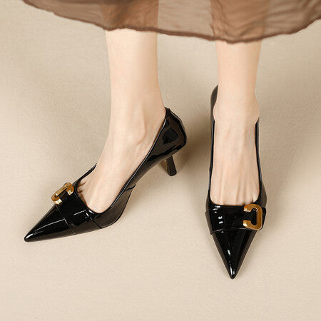 Pointed-toe patent pump with gold buckle - Lomans