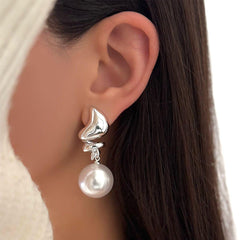 silver wave stud earrings with large pearl drops – MAELLA