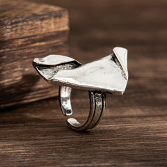 Sculptural fold ring with adjustable band - Otrewa