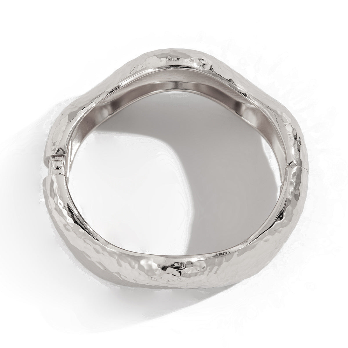 hammered wave cuff bracelet with sculptural curves – RAYAH