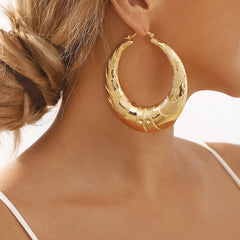 textured crescent hoop earrings – LAYLA