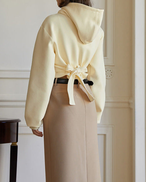 Cropped sweatshirt with extended front ties and hood – Rinta