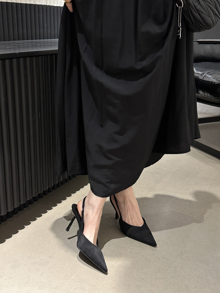 Pointed Toe Pumps - Sadra