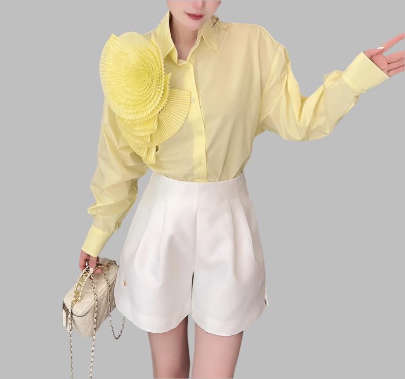 long-sleeve shirt with oversized pleated shoulder detail – Tavvi