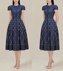 short-sleeve denim midi dress with contrast stitching – Adelrdus