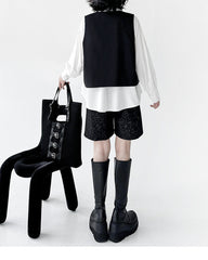 Black and white set with button detail - Linky