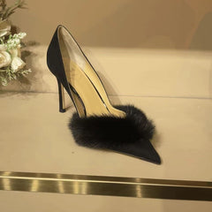 pointed-toe stiletto heel with fur trim - Nolza