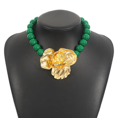chunky beaded necklace with sculpted flower pendant – AZRAX