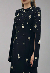 Long-sleeve embellished gown with cape detail - Zuswy