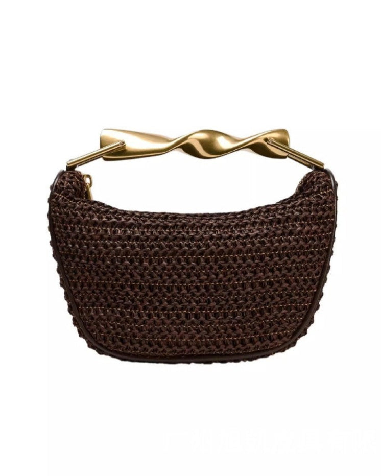 Crocheted handbag with twisted gold handle - Wirtu