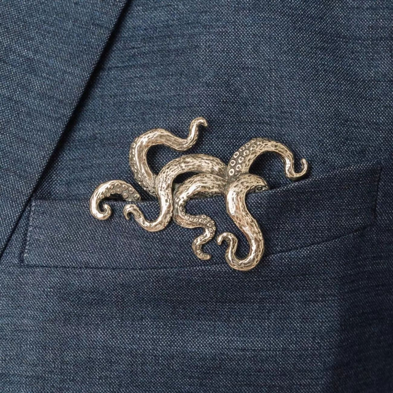 Animal Pin Decorative Shirt Clip - SOLDZ