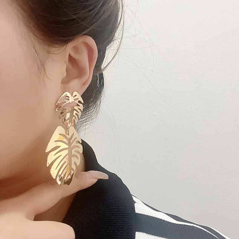 Double monstera leaf drop earrings - Jivlu