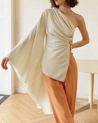 One-shoulder wrap top with gold ring detail - Omudi
