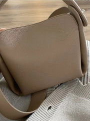 pebbled leather shoulder bag with structured top handle – SIENA