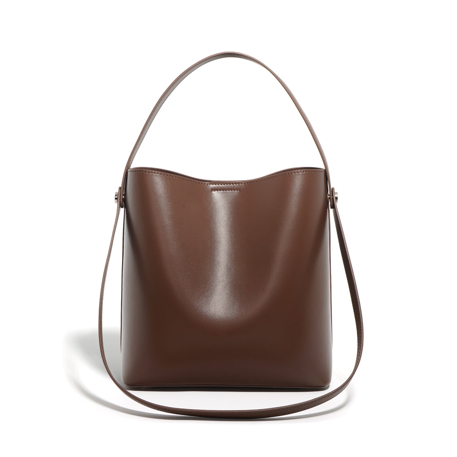 structured bucket bag with curved top edge – NOIW