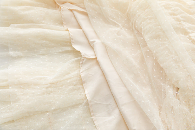 Tiered ruffle lace gown – Genovefa
