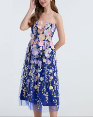 strapless tulle dress with 3D floral appliqué – BLOSSM