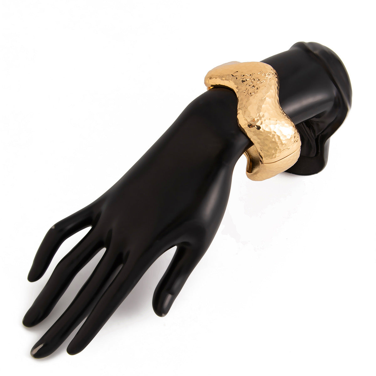hammered wave cuff bracelet with sculptural curves – RAYAH