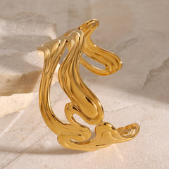 Open cuff bracelet with fluid wave cutout - Nuifi