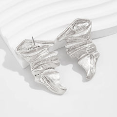 Sculptural ripple earrings with fluid silhouette - Lonwa