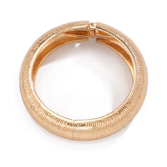 ridged silver cuff bracelet with rounded edge – AOURA