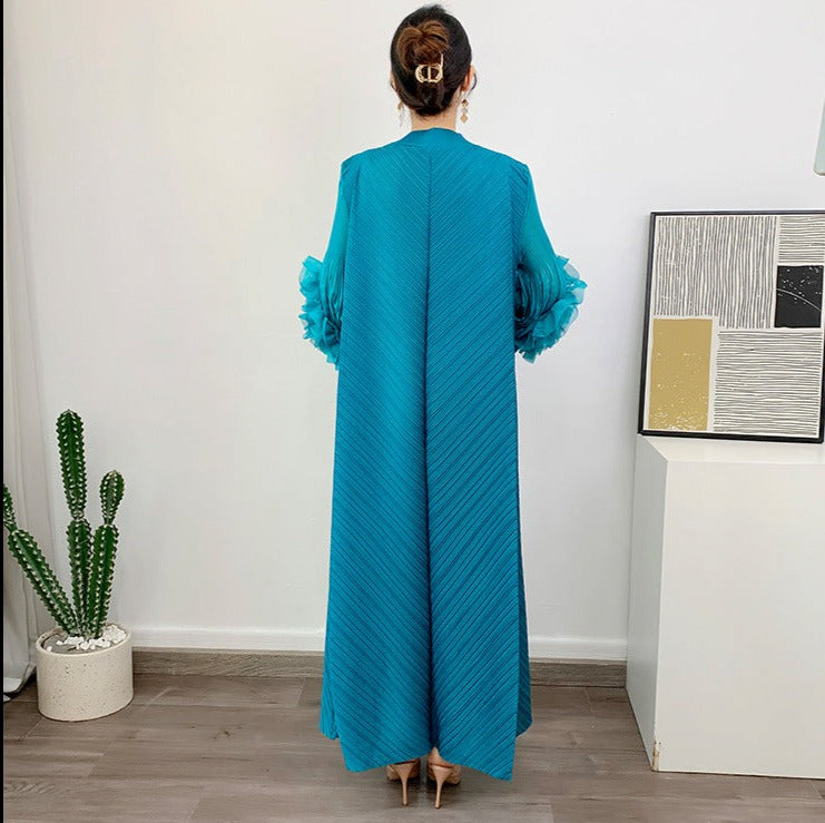 pleated maxi dress with floral cuff sleeves – Volen