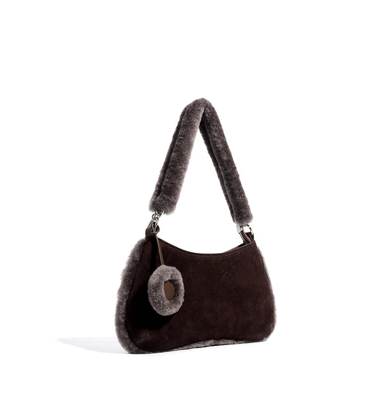 plush faux-fur shoulder bag with charm – COCOA