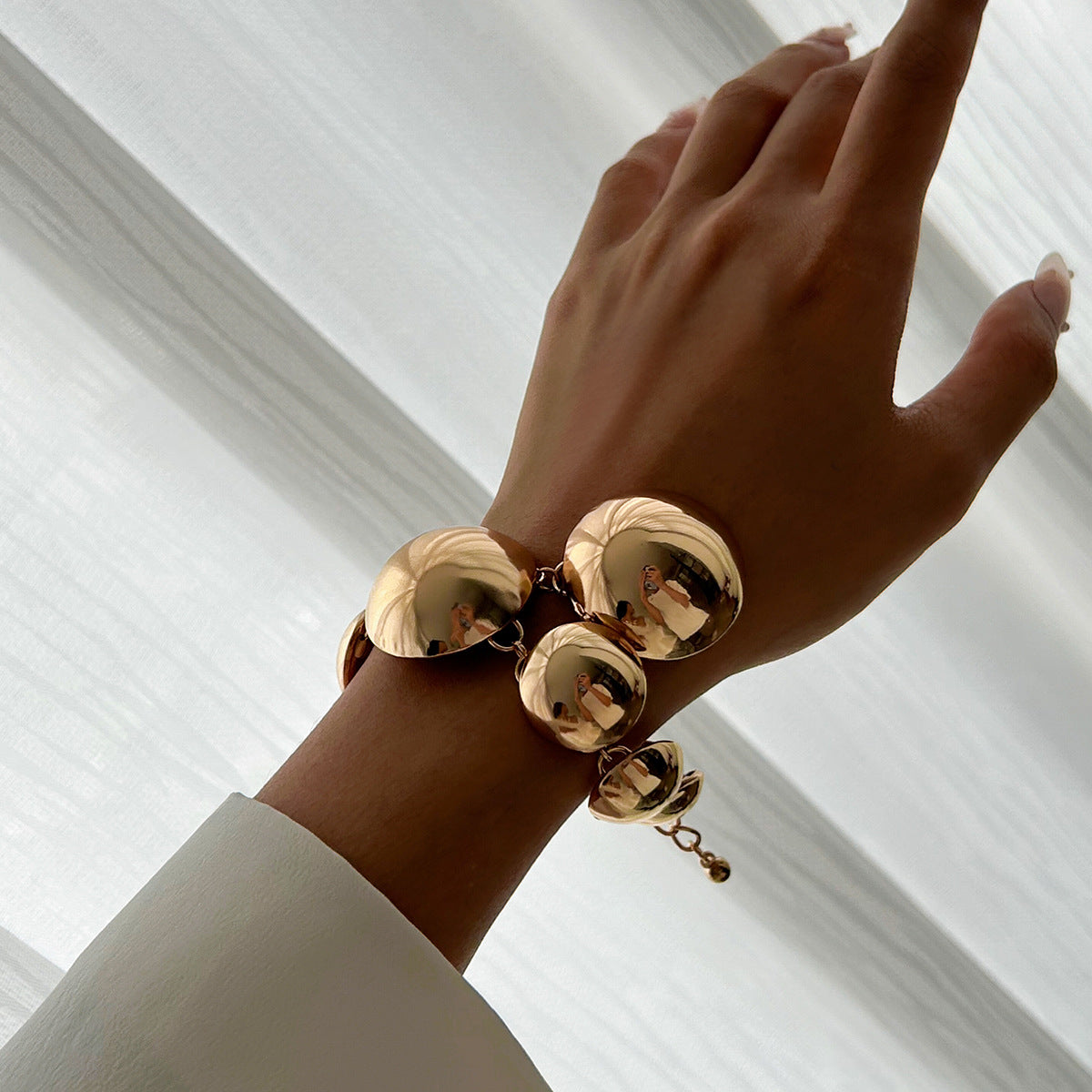 Chunky bubble bracelet with glossy finish - Suptra
