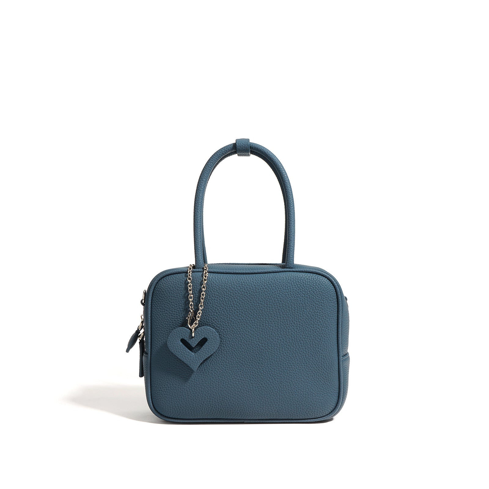 black boxy handbag with heart charm – LYRA
