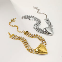 Rhinestone chain bracelet with metallic heart charm – Ringu