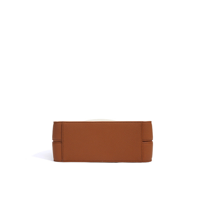 two-tone shoulder bag with pebbled finish – SIENAL