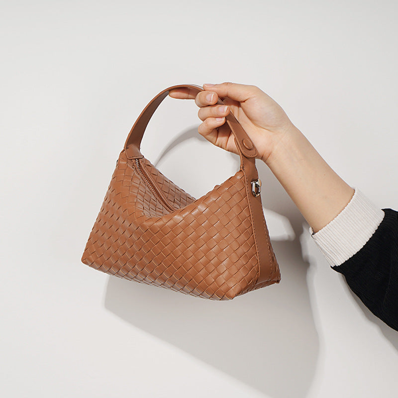 woven hobo bag with sculpted handle – SIENNL