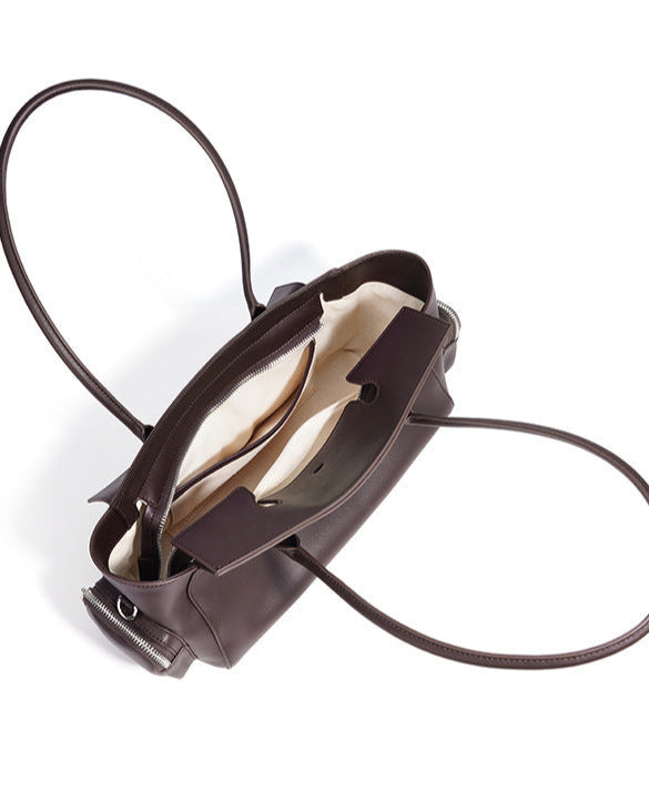 structured tote with multi-pocket flap design - ASTRIDU