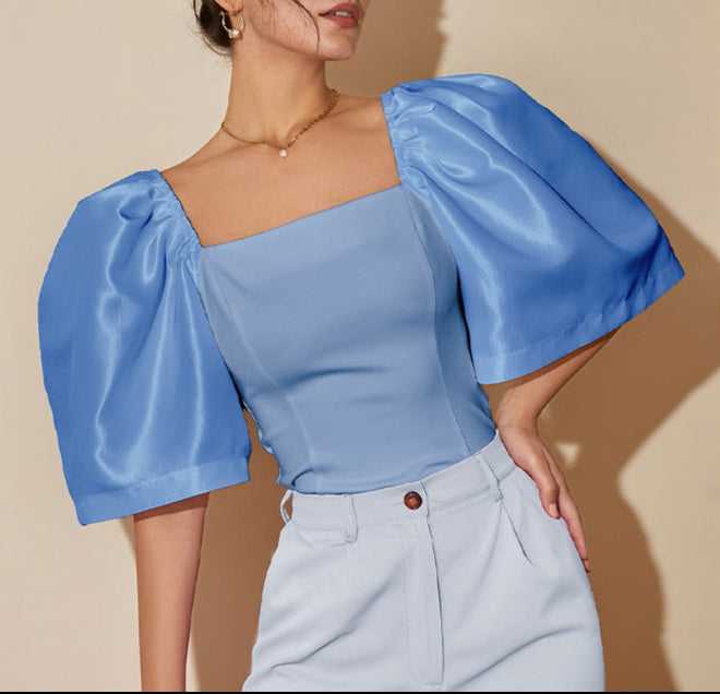 Square-neck corset blouse with puffed elbow sleeves - Sewry