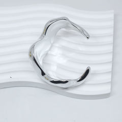 sculpted wave cuff bracelet with mirror silver finish – VORTA