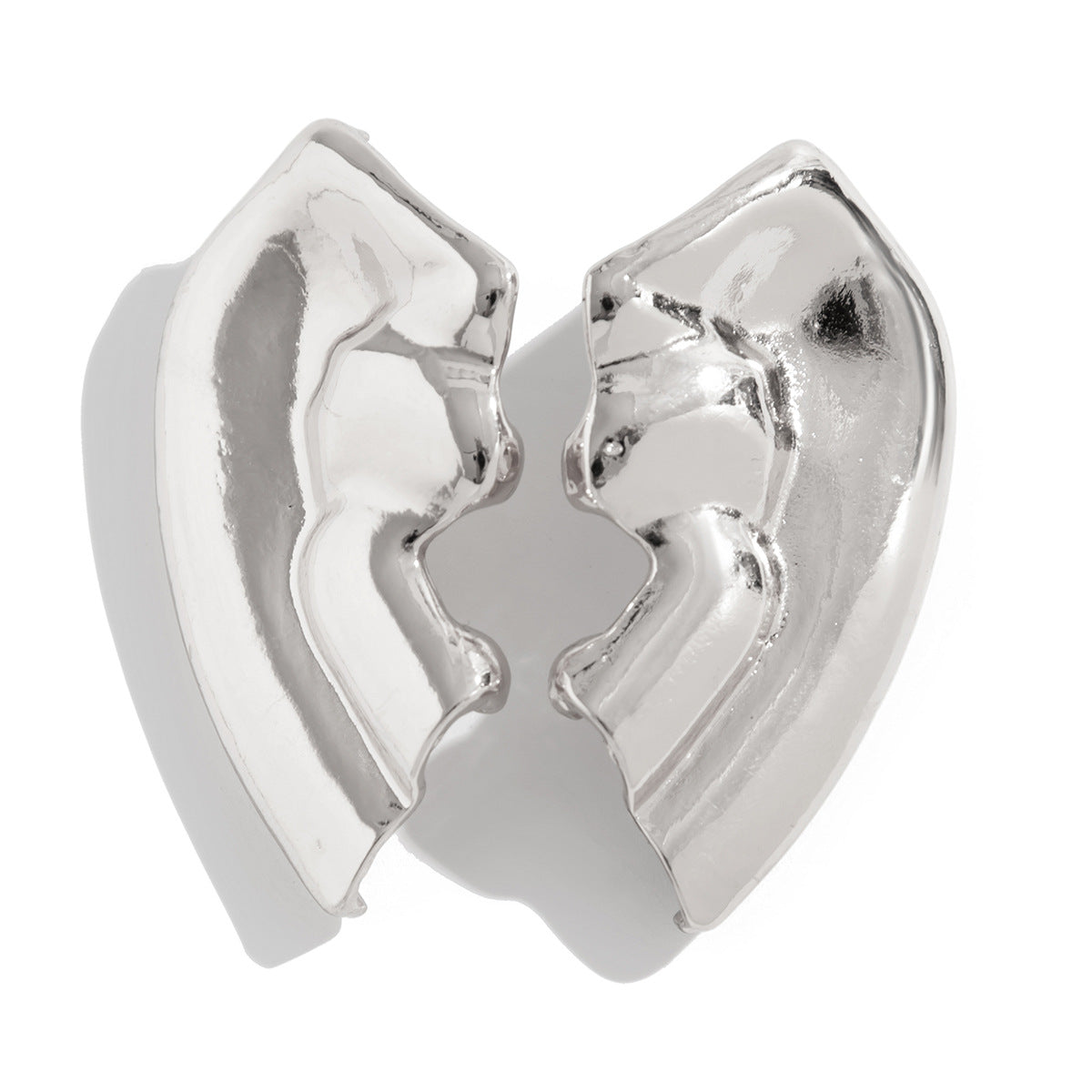 Abstract face silhouette stud earrings with curved edges - Nilga