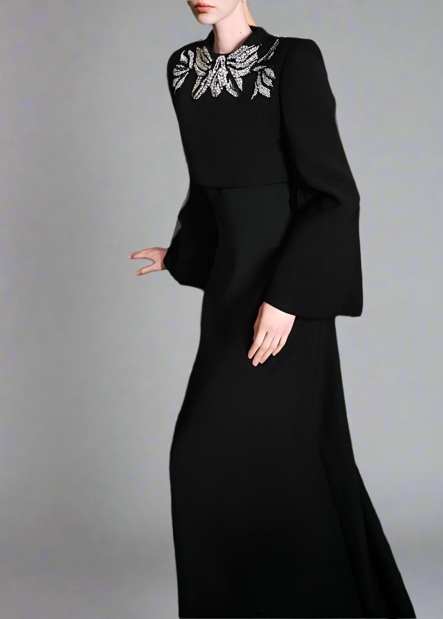 Vertical dress with long sleeves and decorated neck - elegance