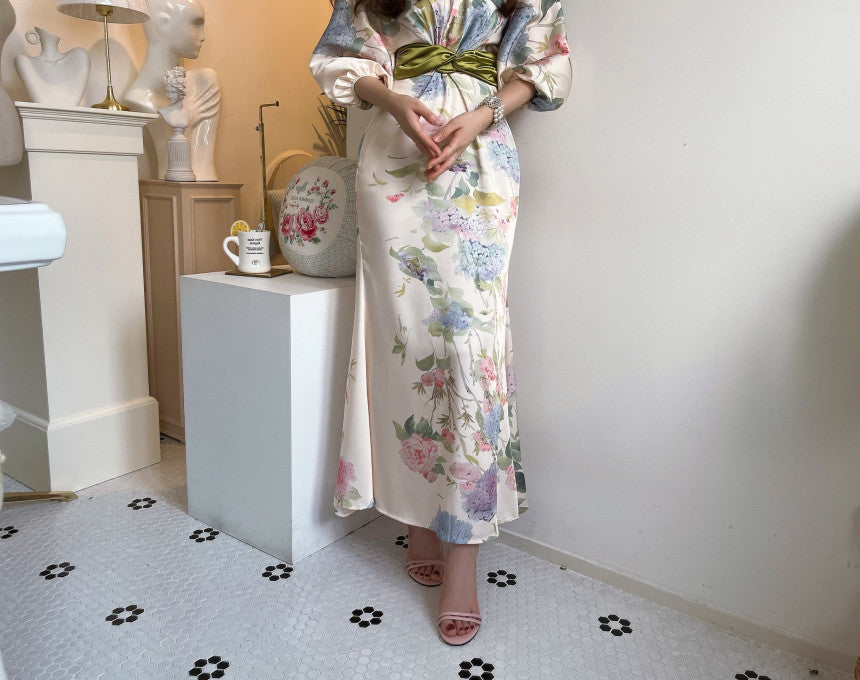 floral print satin gown with belted waist – retga