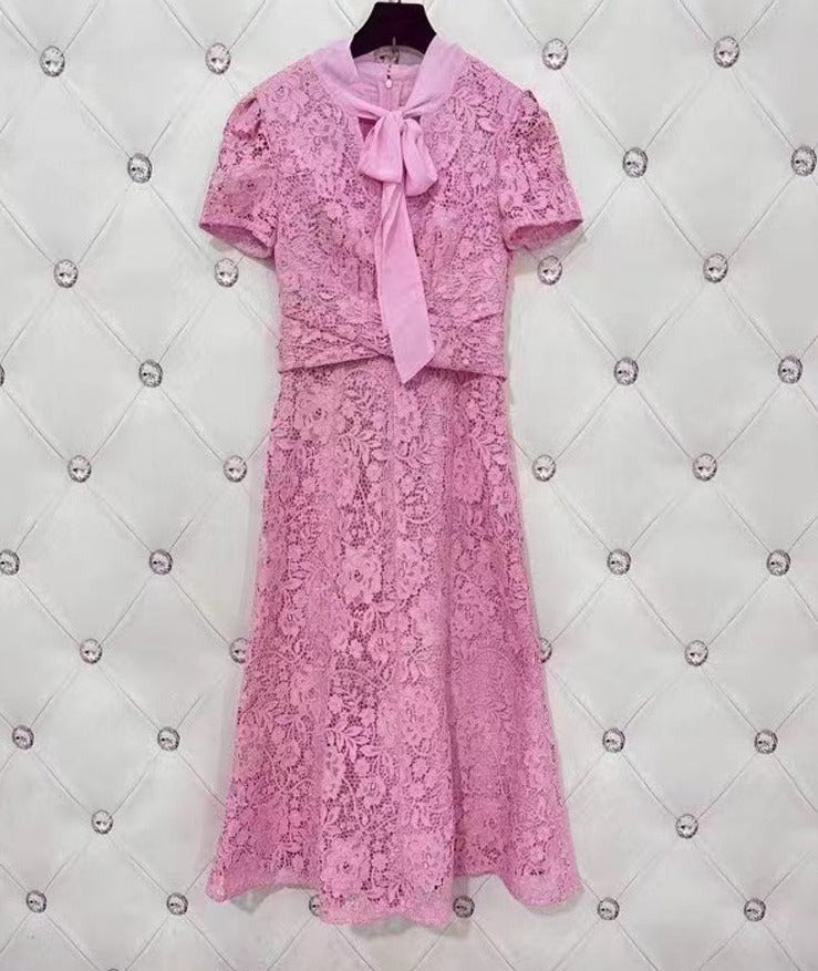 lace midi dress with necktie – Eeshvi