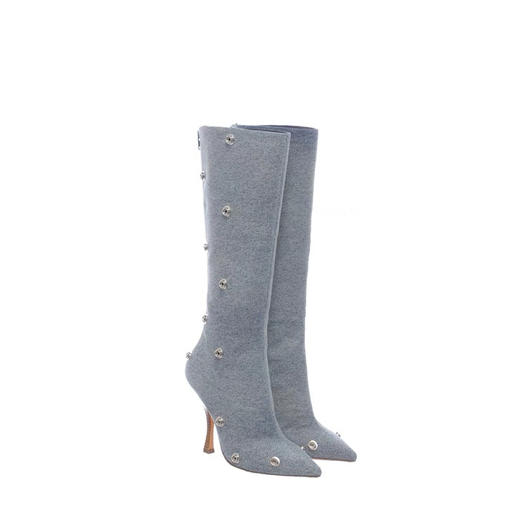 ruffled knee-high boots with metallic snap accents - Eenakshi