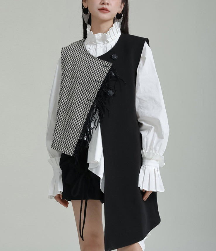 sleeveless asymmetric vest with contrast panel - Tanaquil