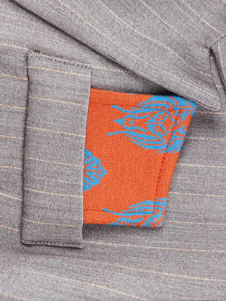 pinstripe double-breasted blazer with contrast printed lining - Svana