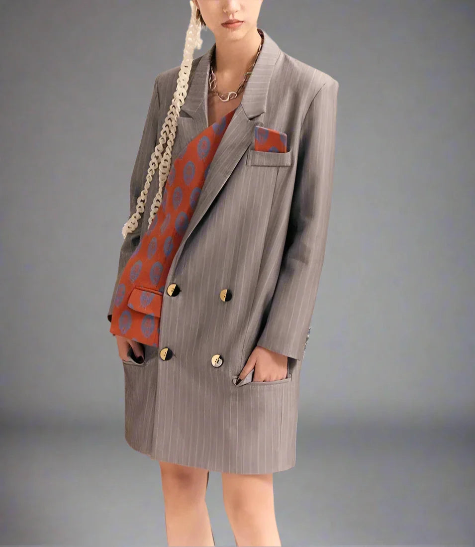 pinstripe double-breasted blazer with contrast printed lining - Svana