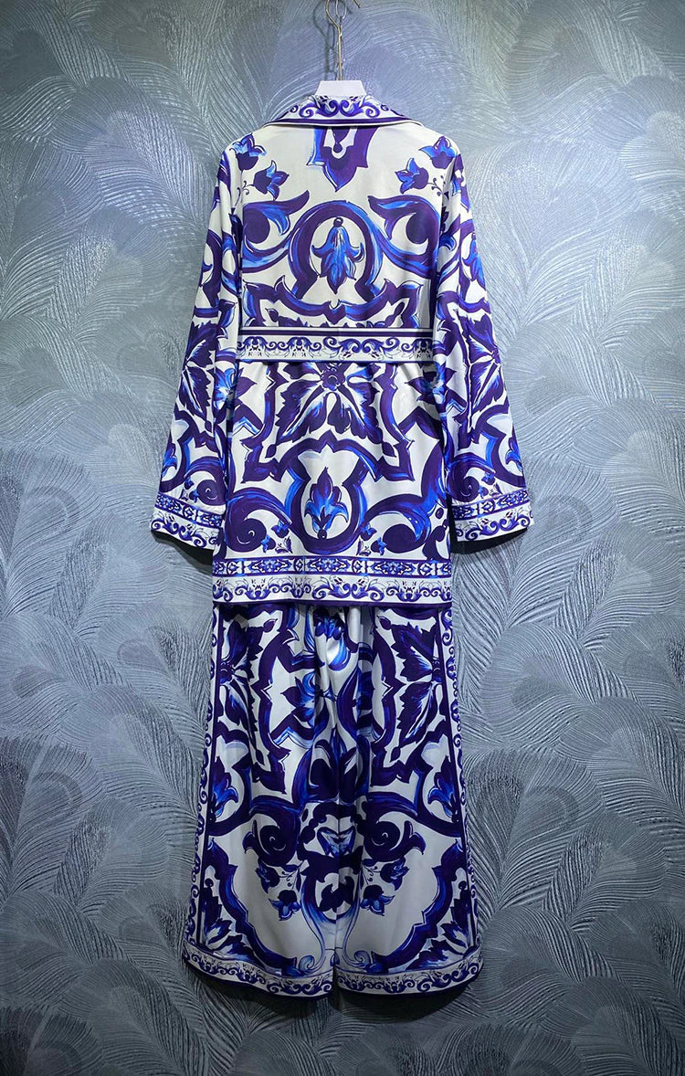 printed satin wide-leg suit with belted waist - Aevyrie